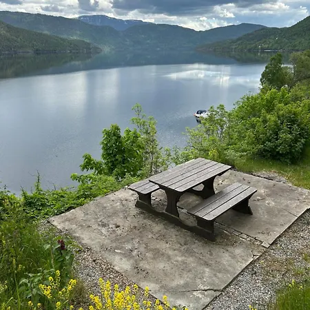Nyaraló Liten I Tinn *